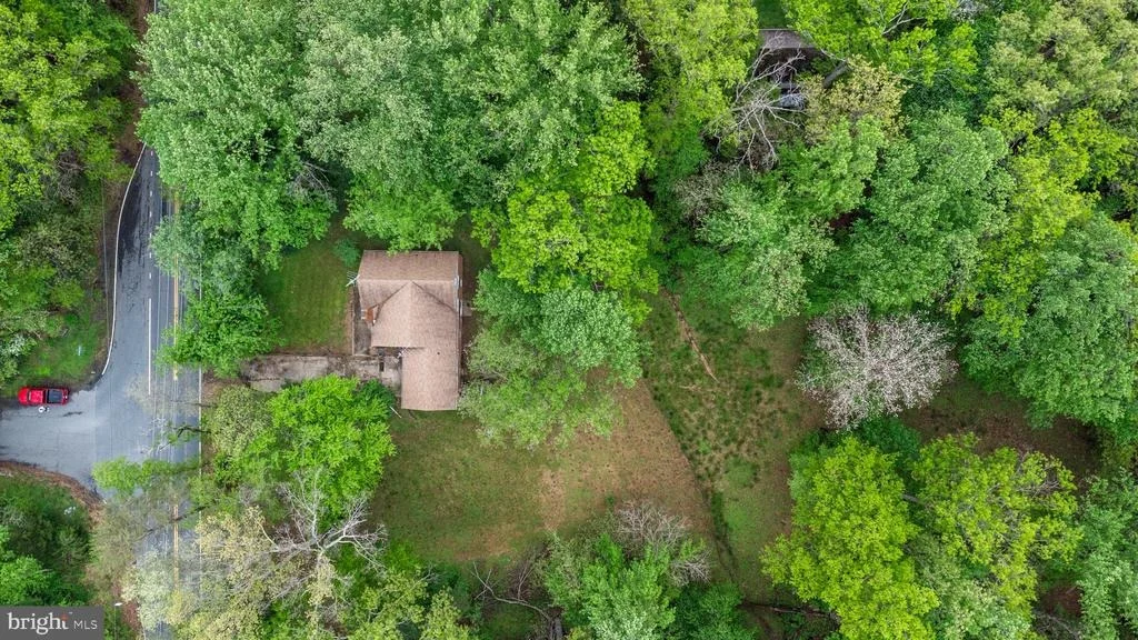 Photo of 10979 STUART MILL ROAD