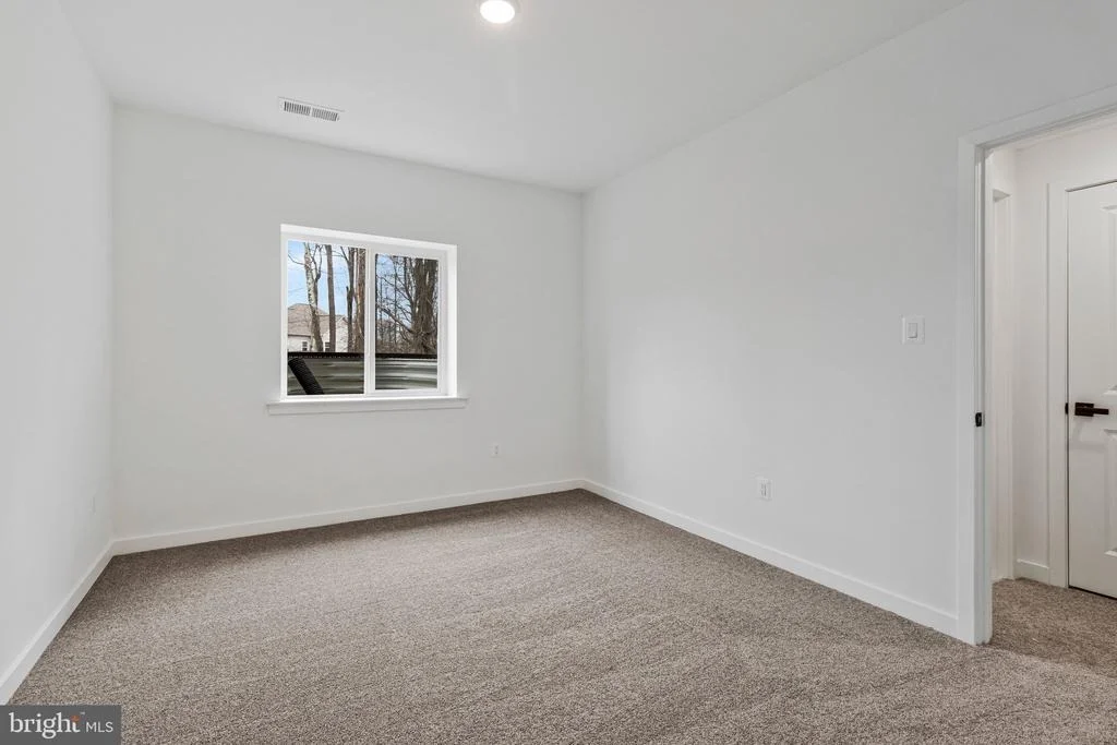Photo of 2000 ARAM DRIVE