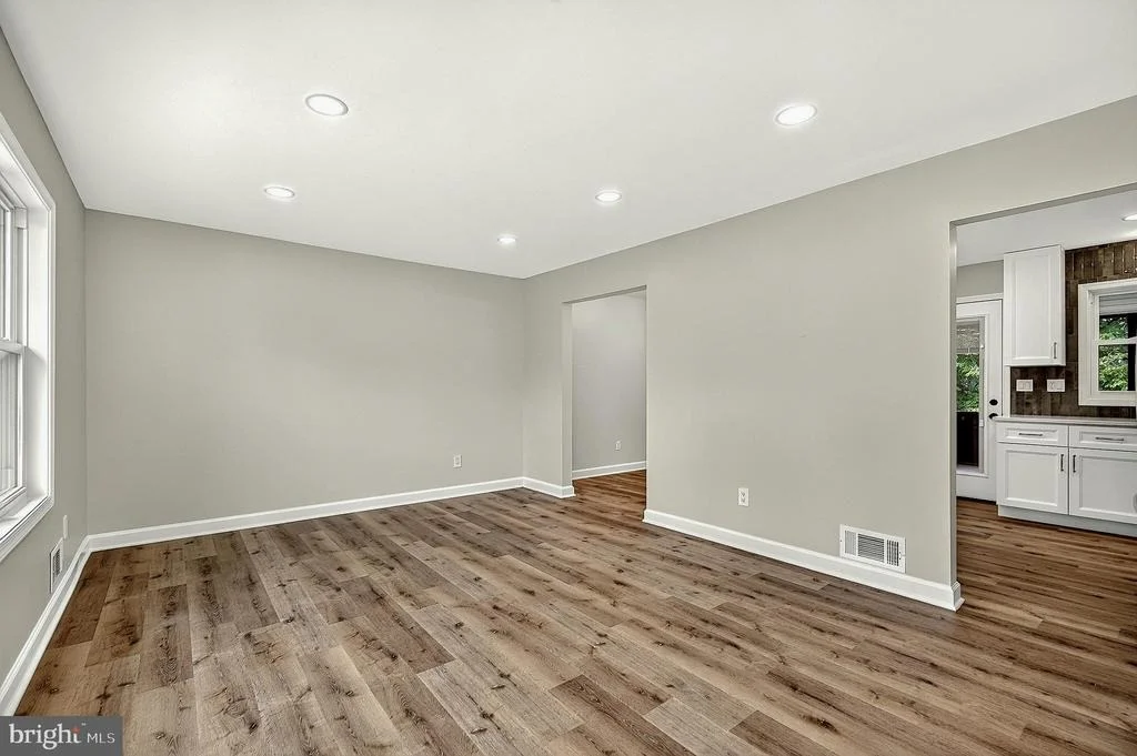 Photo of 4016 MAPLETON DRIVE