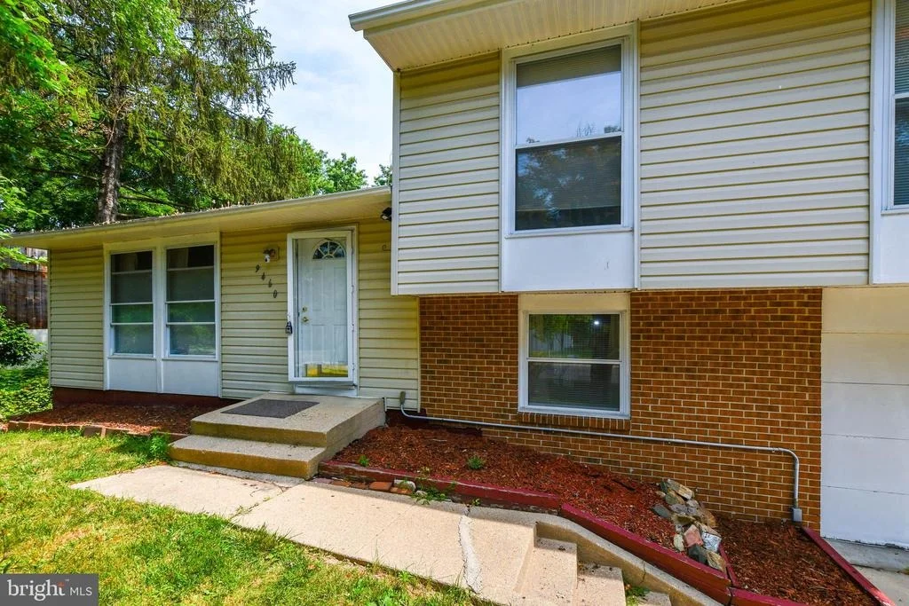 Photo of 9460 WANDERING WAY