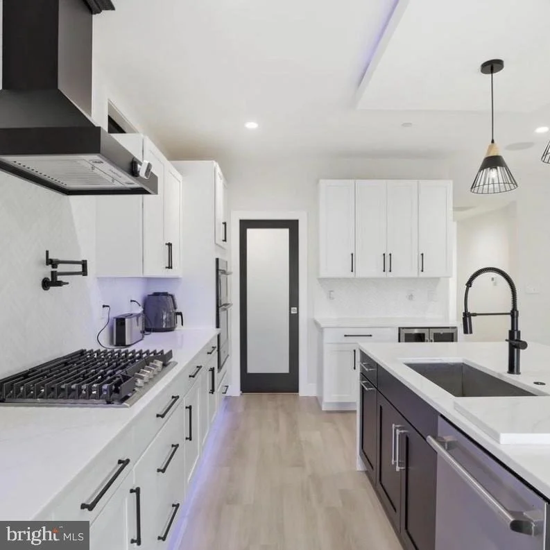 Photo of 6931 RIVER DRIVE ROAD