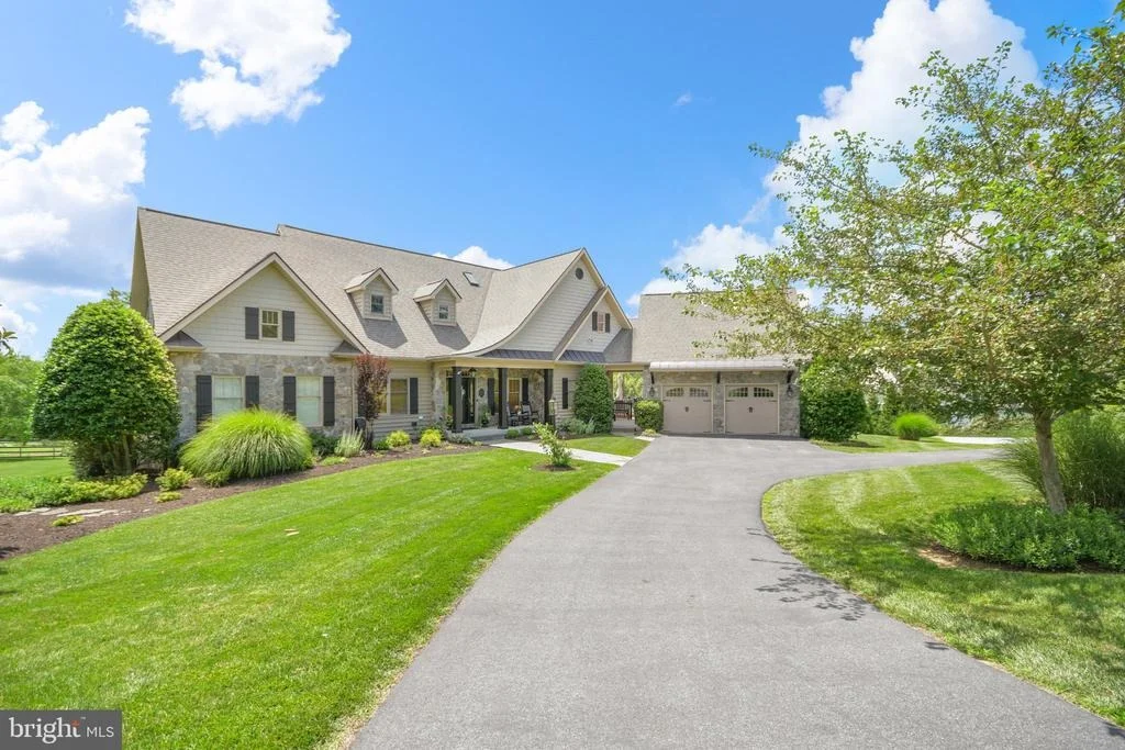 Photo of 8812 YELLOW SPRINGS ROAD