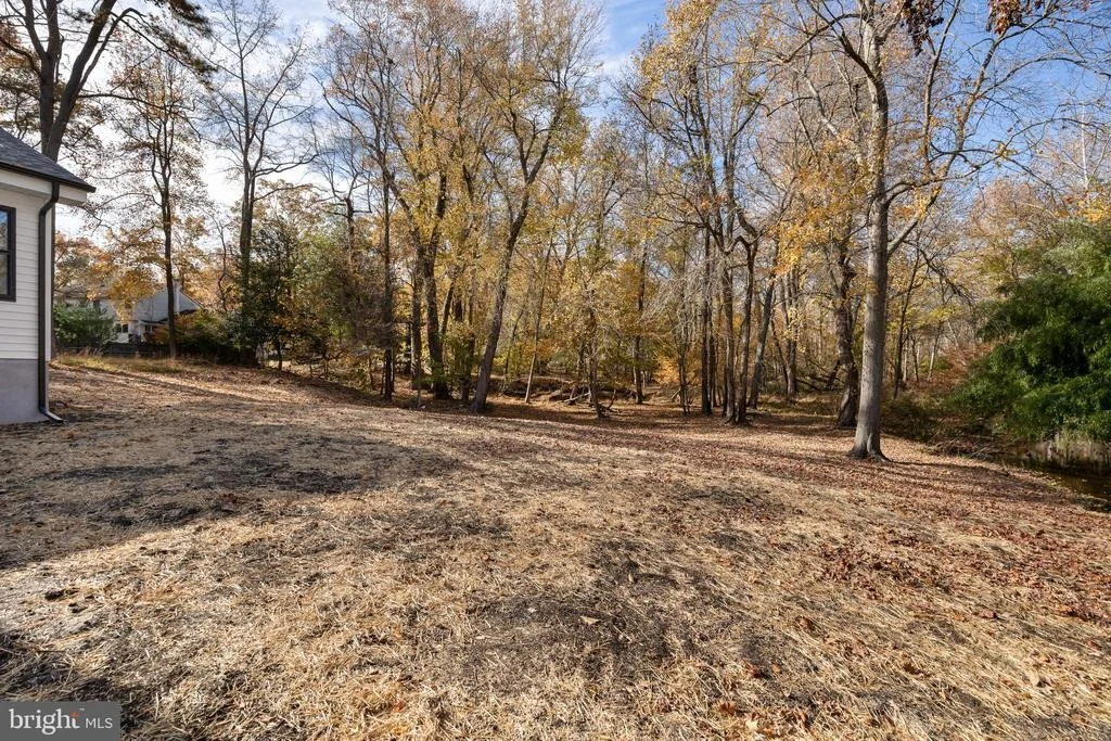 Photo of 17 W DELAWARE TRAIL