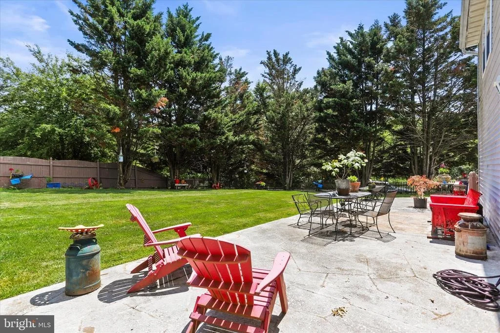 Photo of 17 ECKER AVENUE