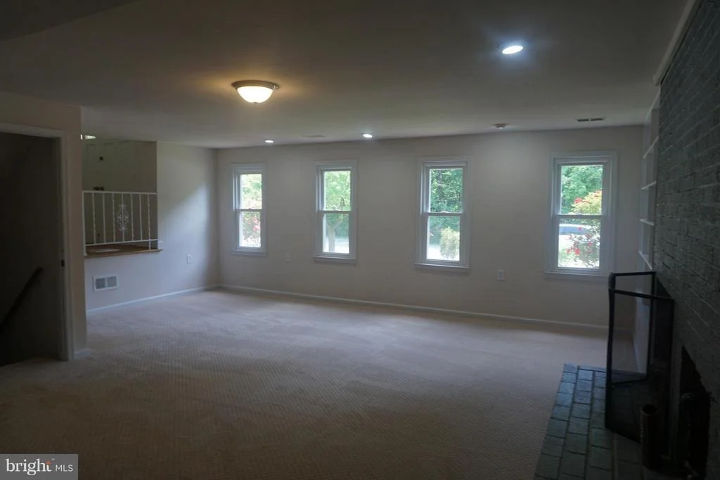 Photo of 8404 MAGNOLIA DRIVE