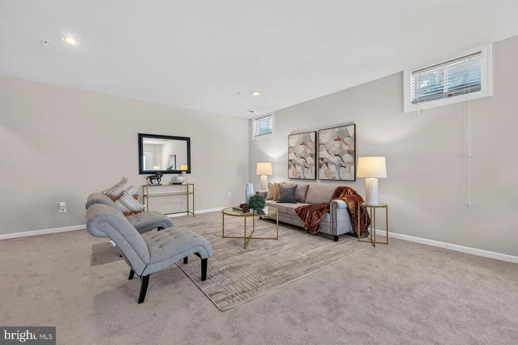 Photo of 6400 BARROW HOUSE DRIVE