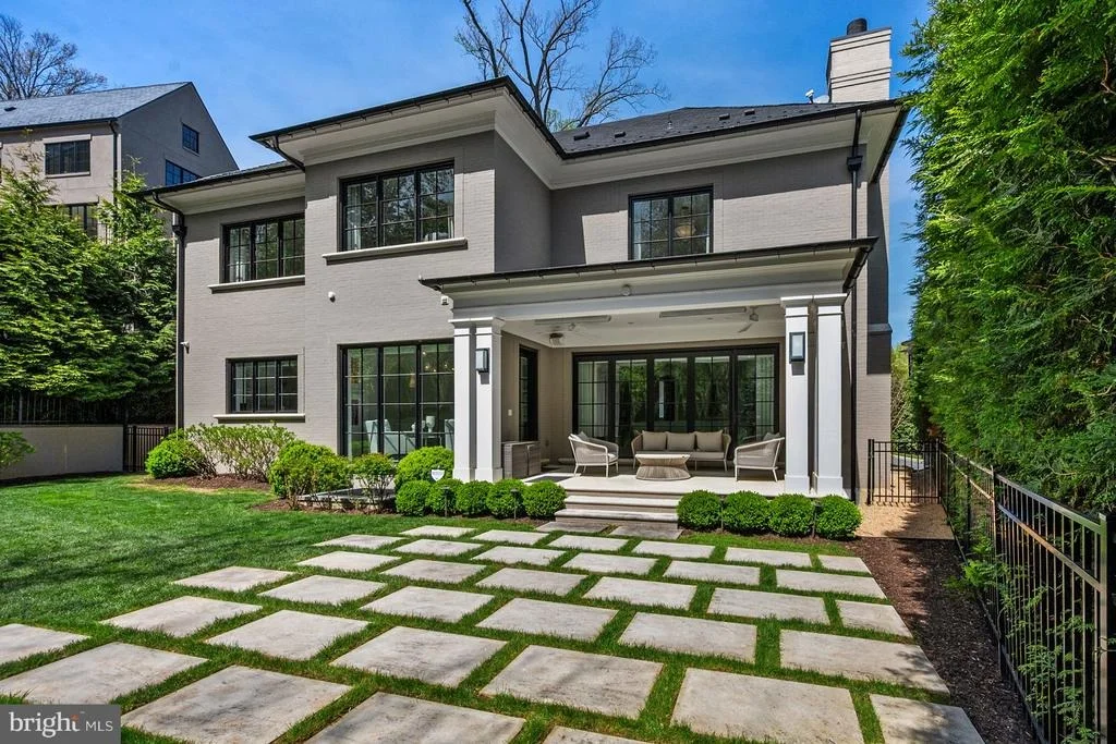 Photo of 4432 CHESTNUT LANE NW