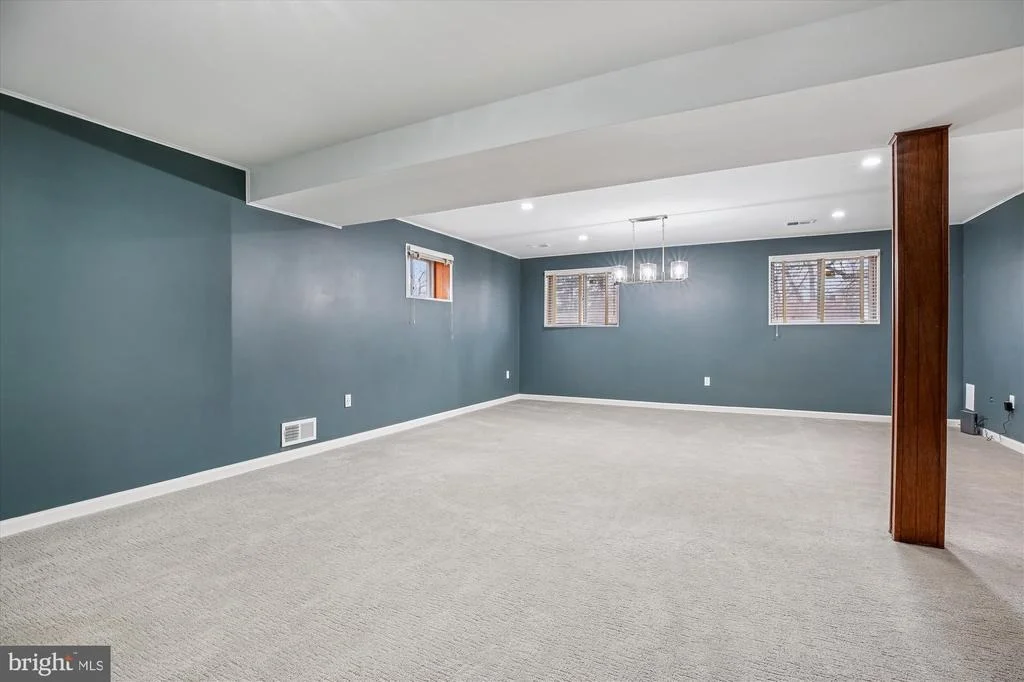 Photo of 713 HORTON DRIVE