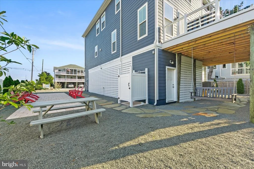 Photo of 39546 ADMIRAL ROAD