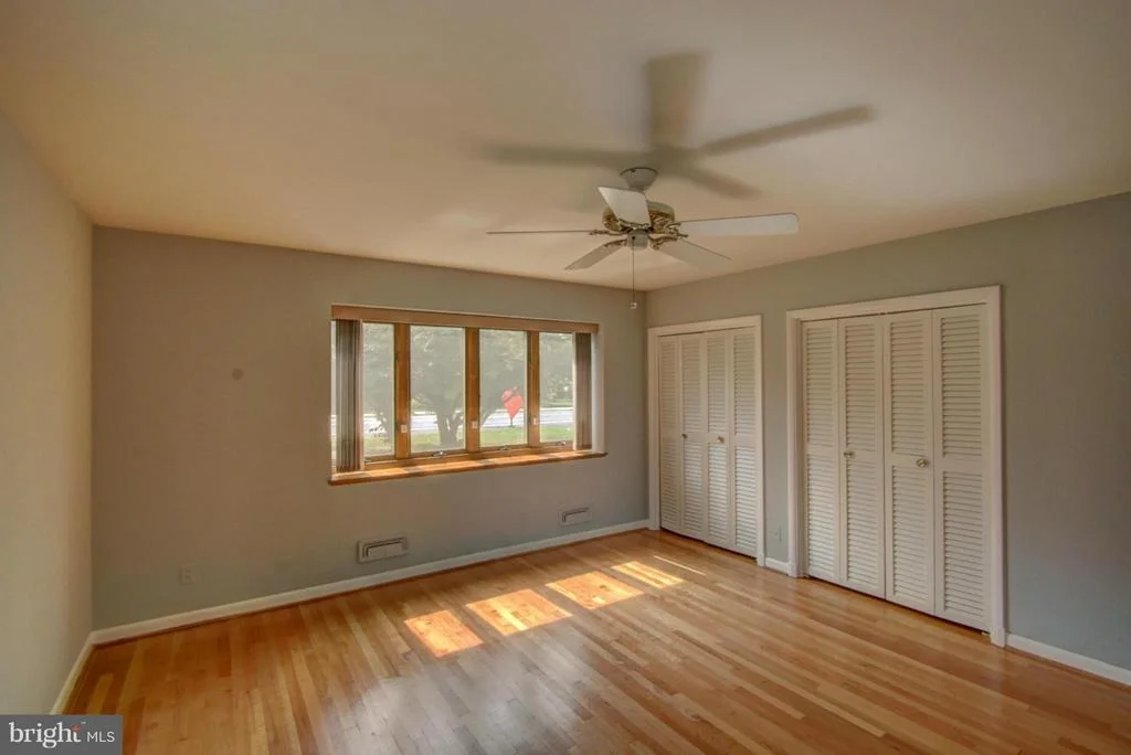 Photo of 500 MAPLE ROAD E
