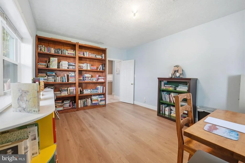 Photo of 15211 CANDY HILL ROAD