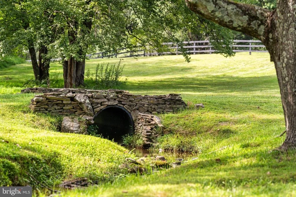 Photo of 5352 DIXONS MILL ROAD
