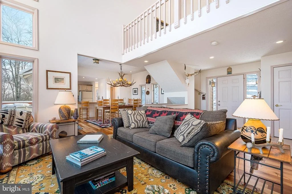 Photo of 164 GRANDVIEW DRIVE