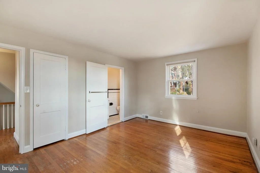 Photo of 3900 DEEPWOOD ROAD