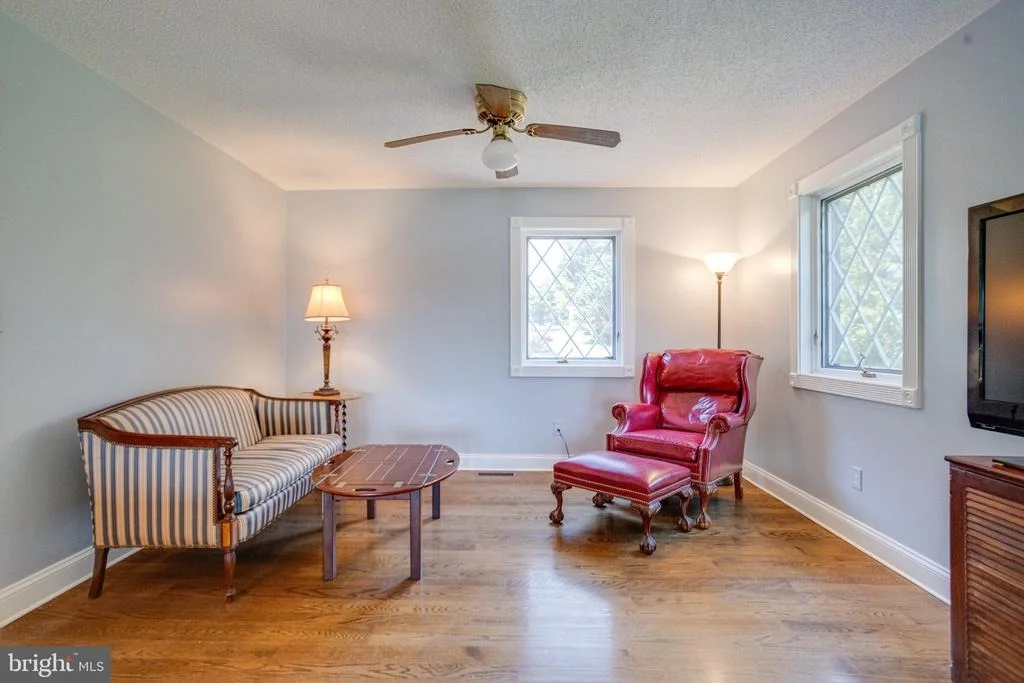 Photo of 2300 KINGS ARMS DRIVE