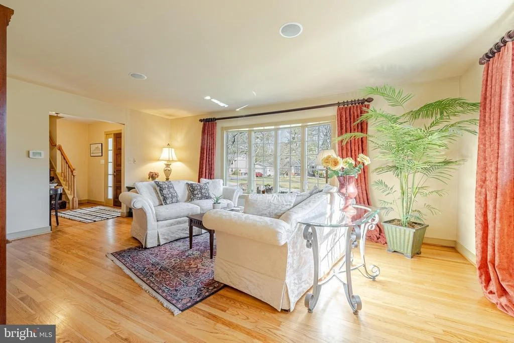 Photo of 2510 JONATHAN ROAD