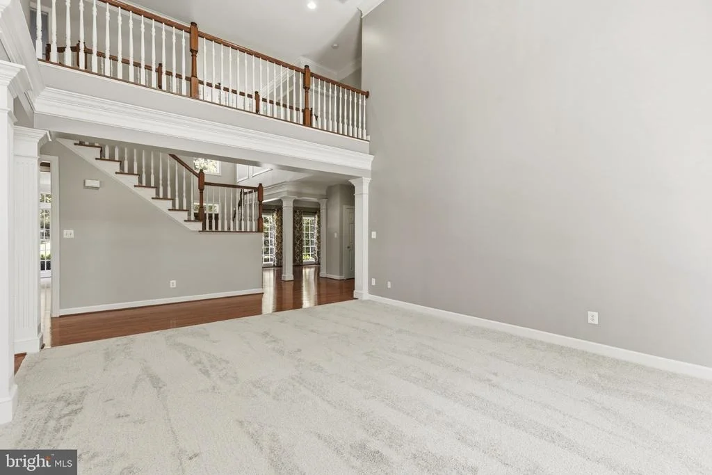 Photo of 1124 OAK TREE DRIVE