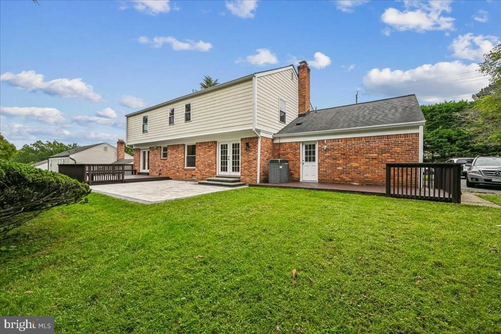 Photo of 8807 BELLS MILL ROAD