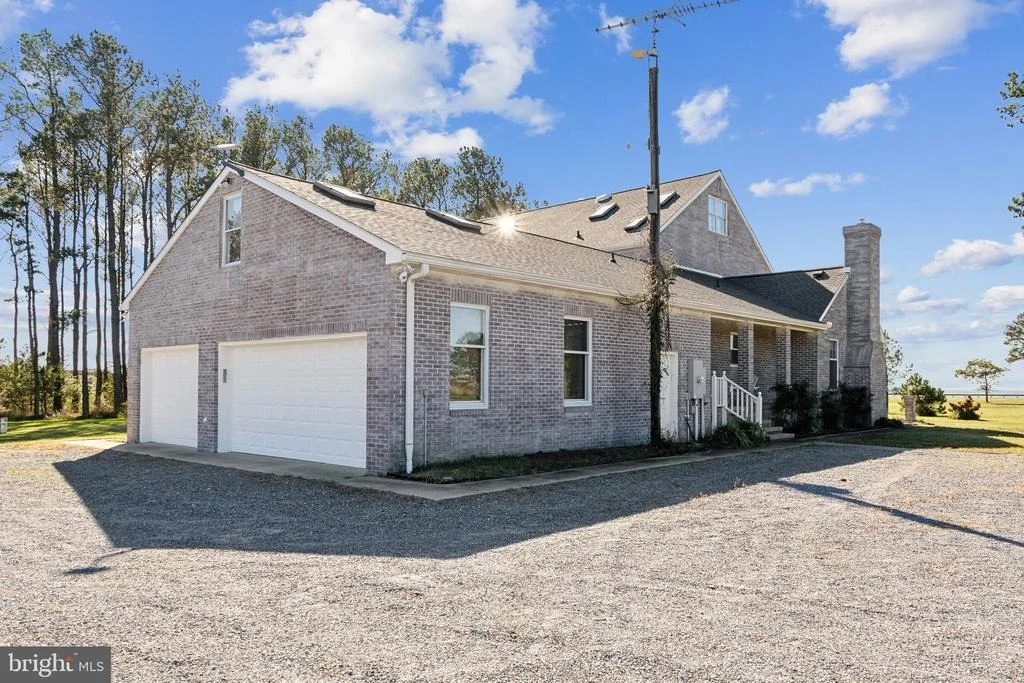 Photo of 5253 RAGGED POINT ROAD