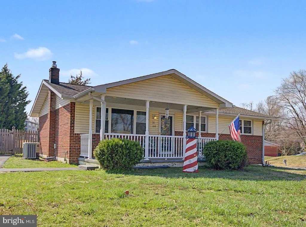 Photo of 100 1ST STREET