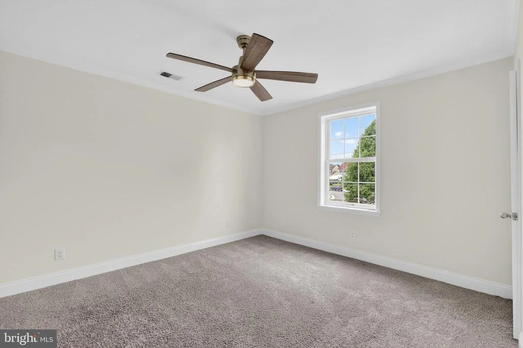 Photo of 620 DOUGLAS STREET