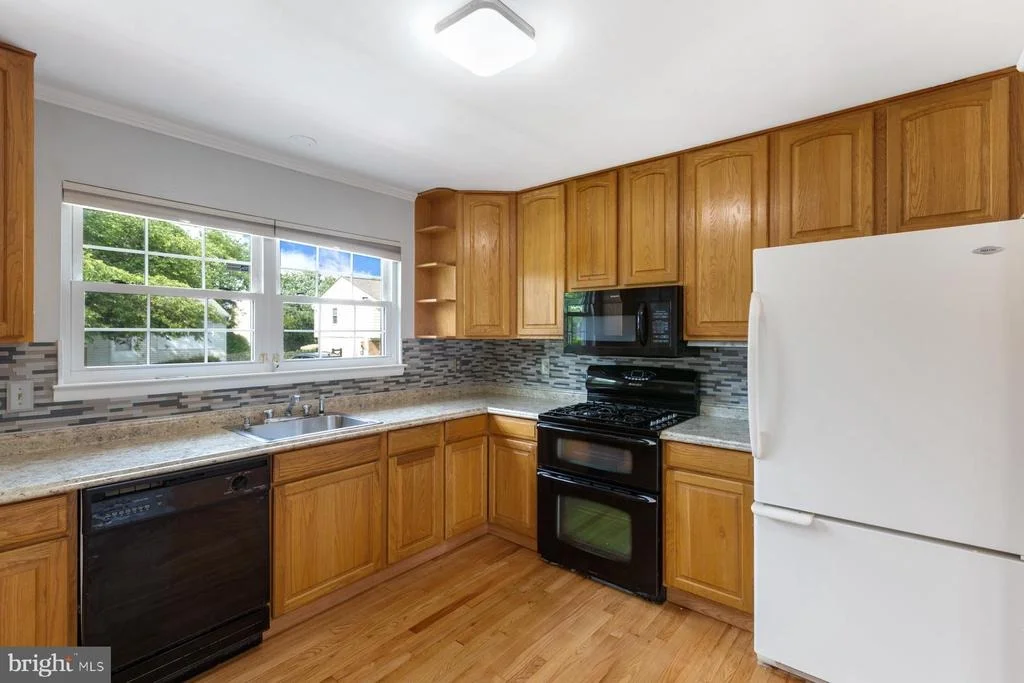 Photo of 8220 HEDGE APPLE WAY