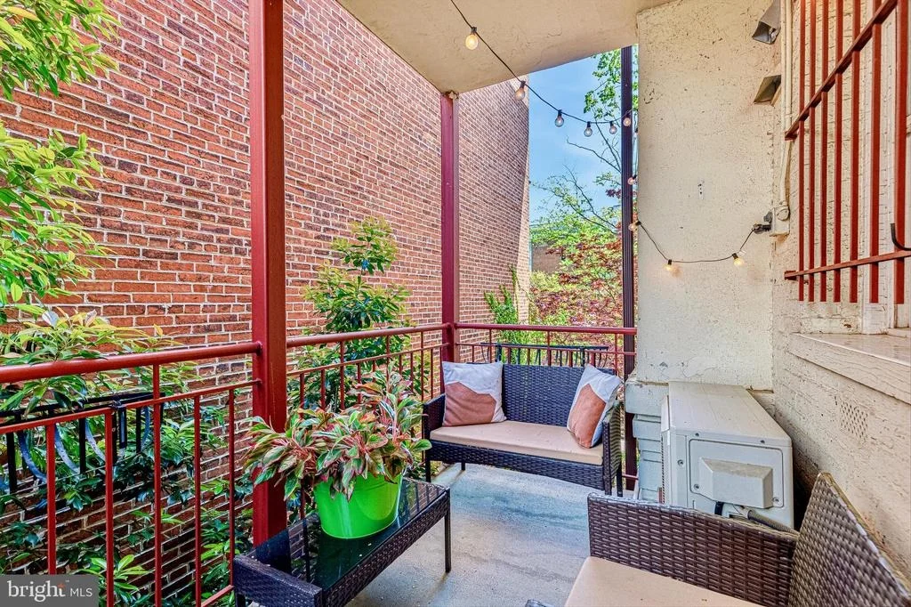 Photo of Unit 21 at 1789 LANIER PLACE NW