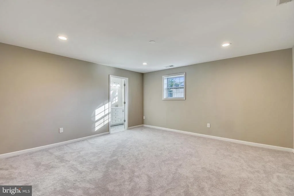 Photo of 5329 RAVENSWORTH ROAD
