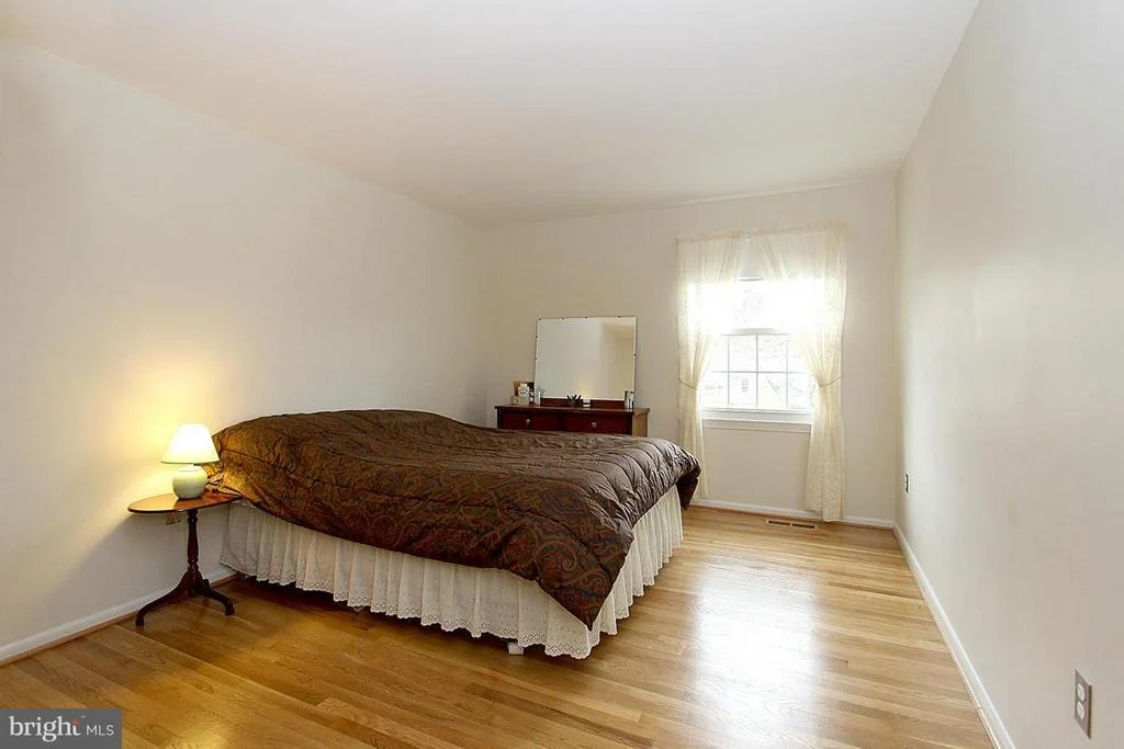 Photo of 17633 PRINCE EDWARD DRIVE