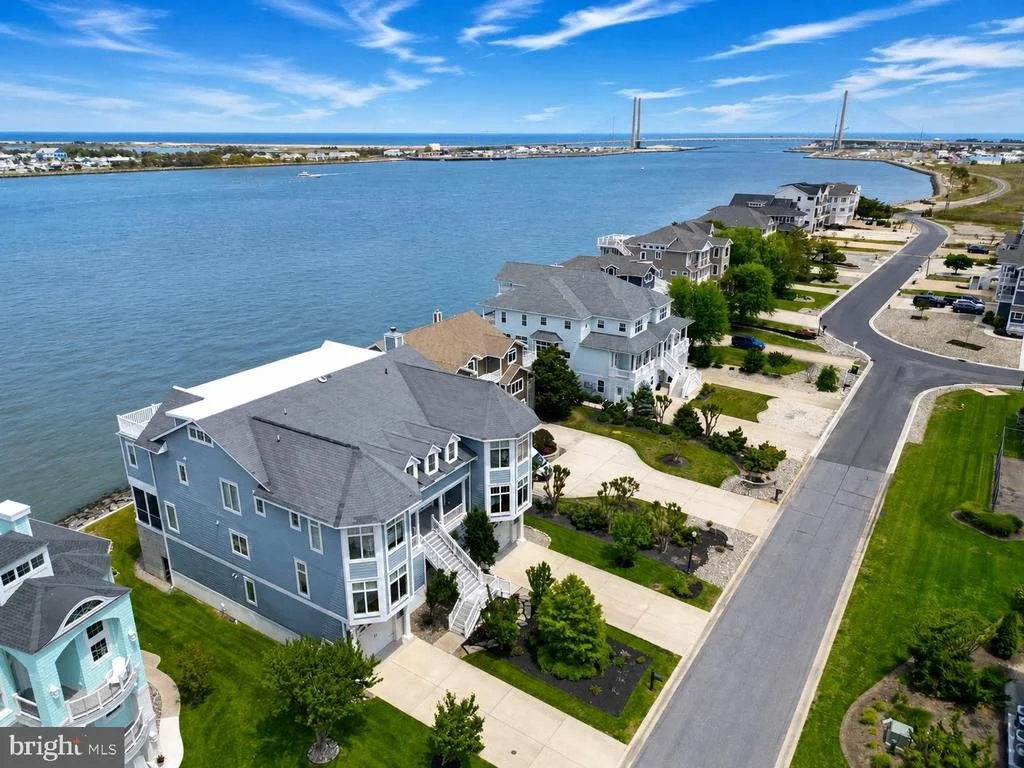 Photo of 35 INLET VIEW COURT