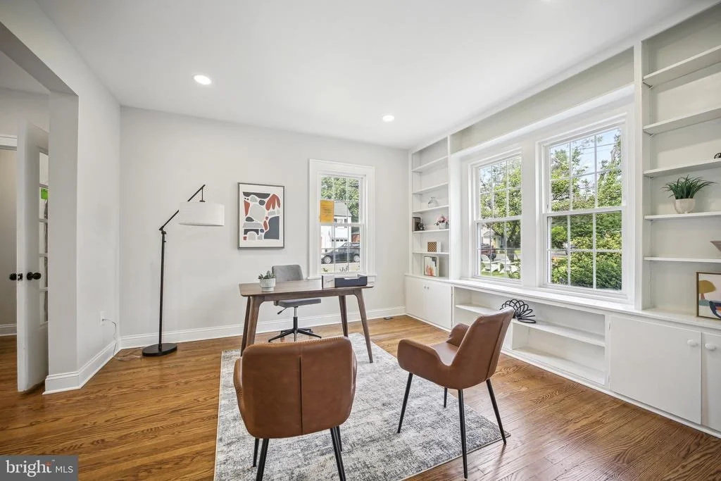 Photo of 9513 BILTMORE DRIVE