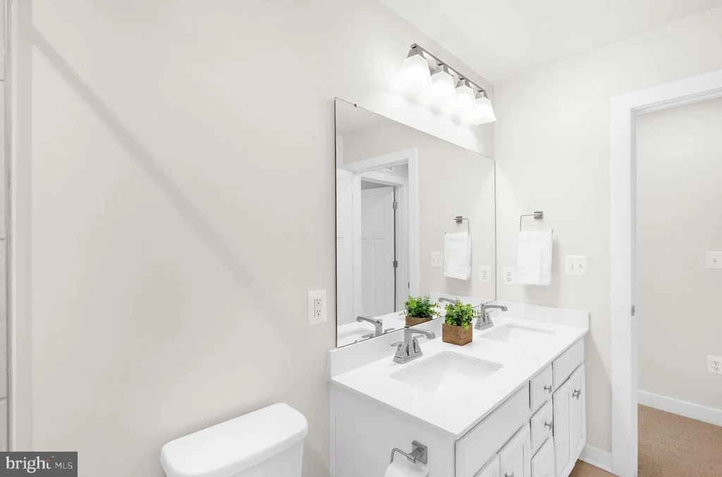 Photo of 8308 LEGACY CIRCLE