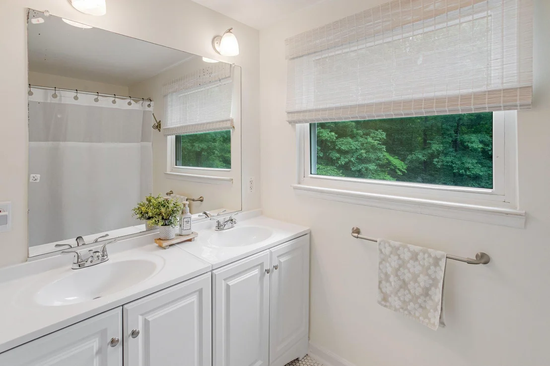 Photo of 8005 GRACIE DRIVE