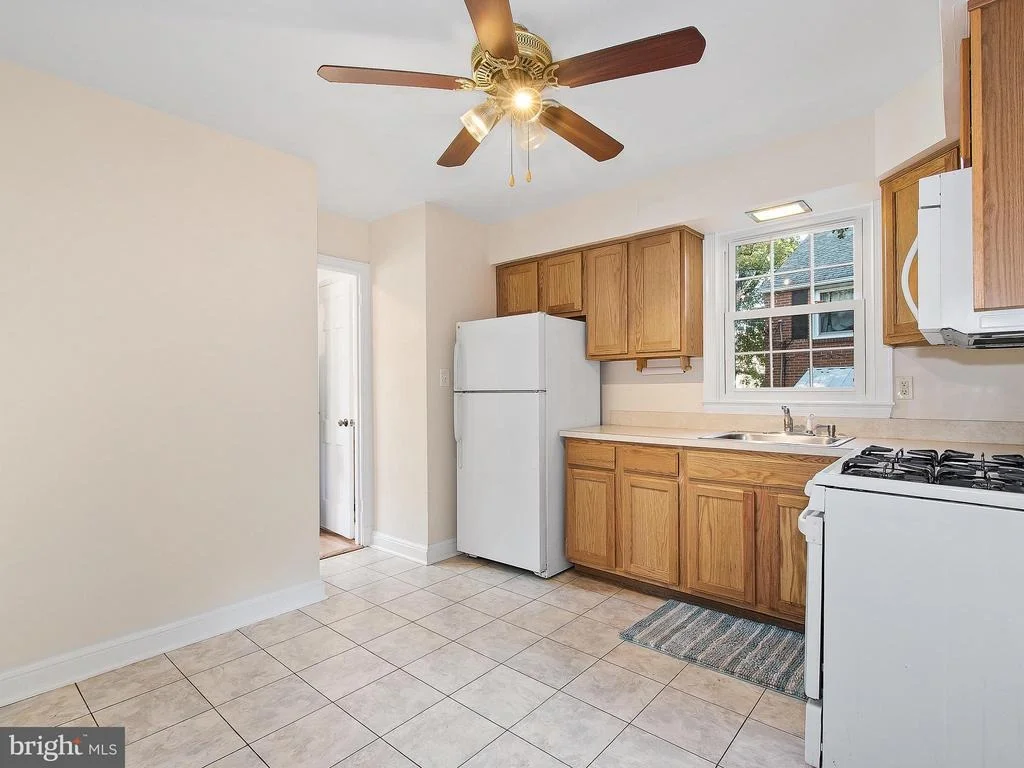 Photo of 9419 RUSSELL ROAD