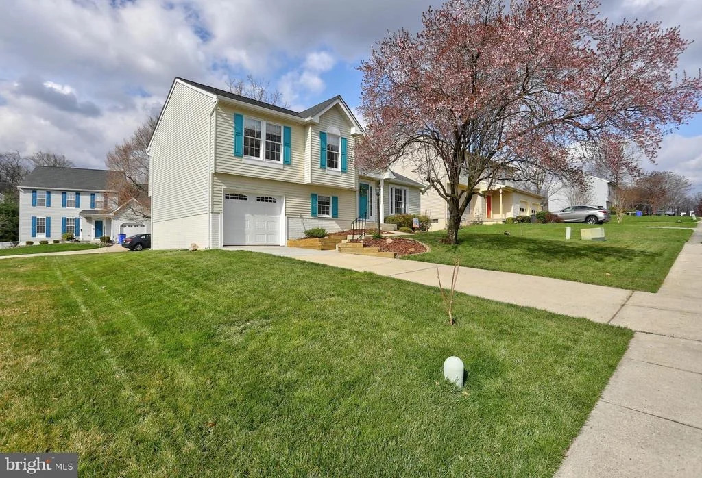 Photo of 9363 KINGS GRANT ROAD