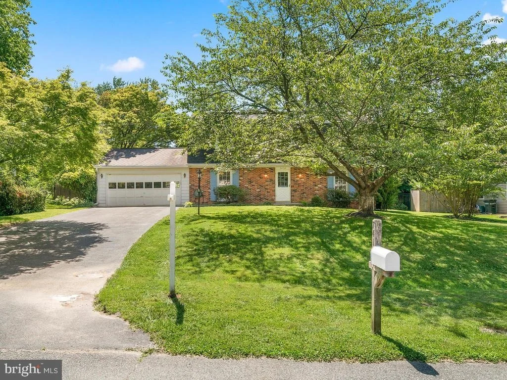 Photo of 7412 MILLER FALL ROAD