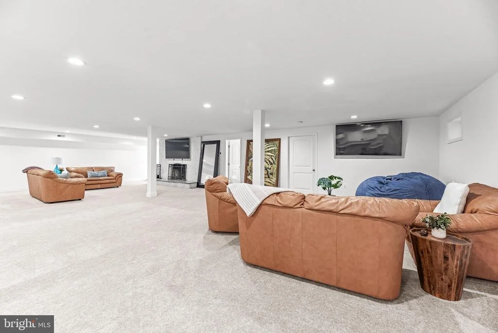 Photo of 2031 INDIAN CIRCLE