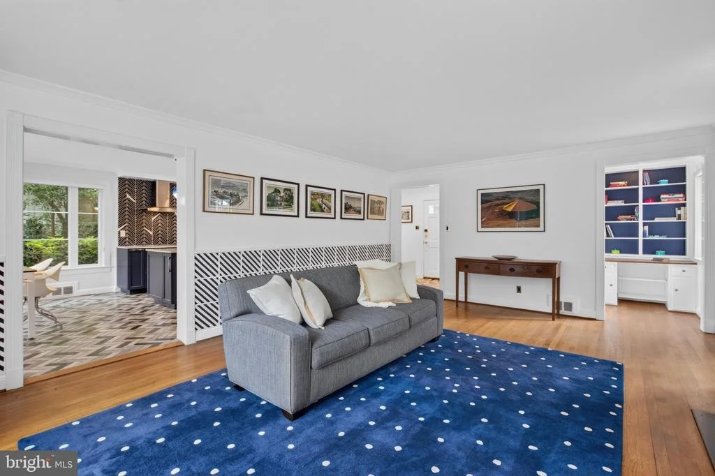 Photo of 432 ARGYLE DRIVE