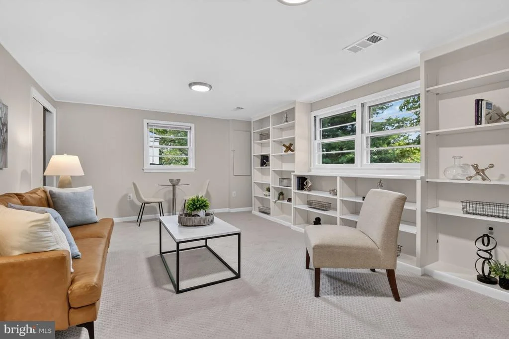 Photo of 8511 FREYMAN DRIVE