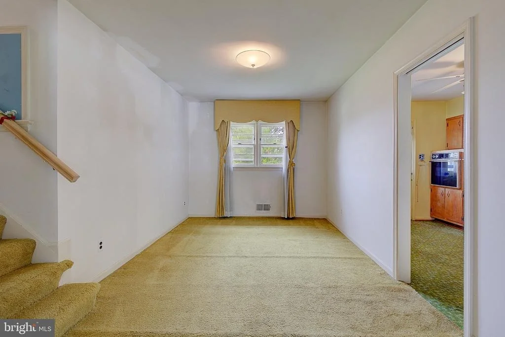 Photo of 5907 BEDFORD LANE