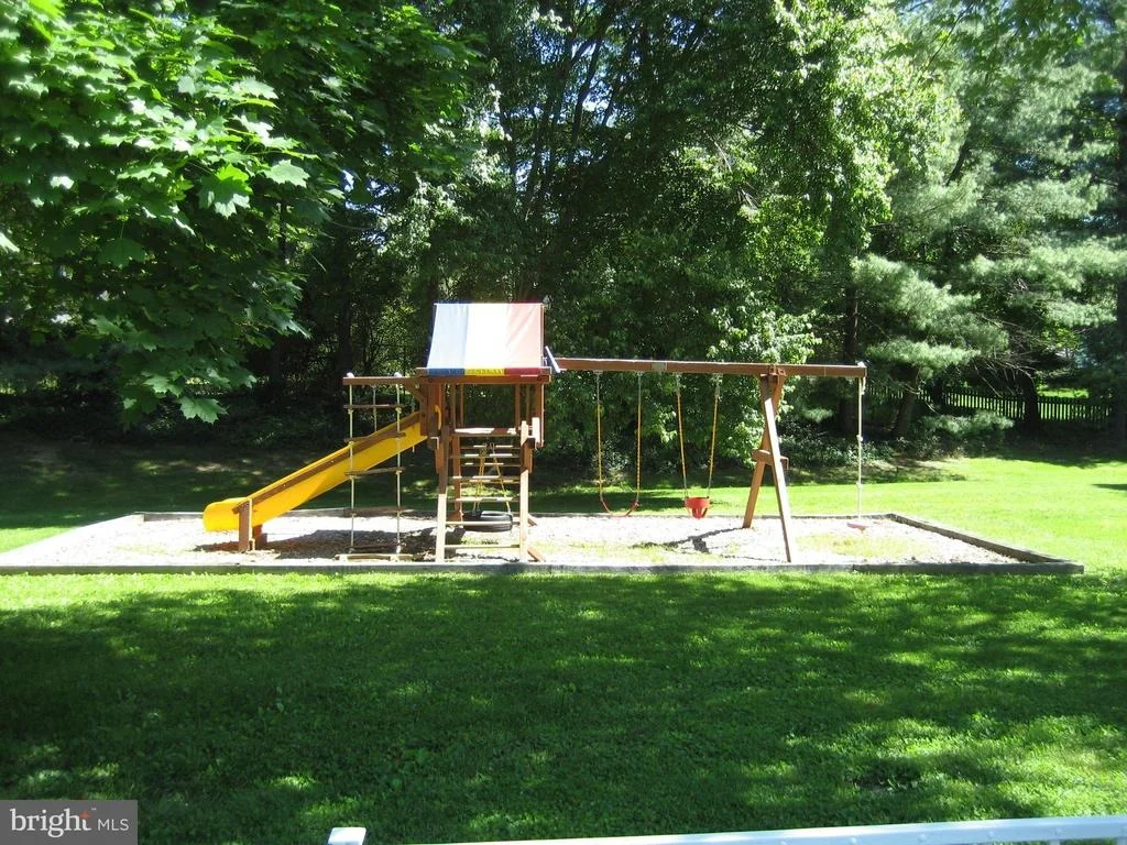 Photo of 3011 BONVIEW LANE
