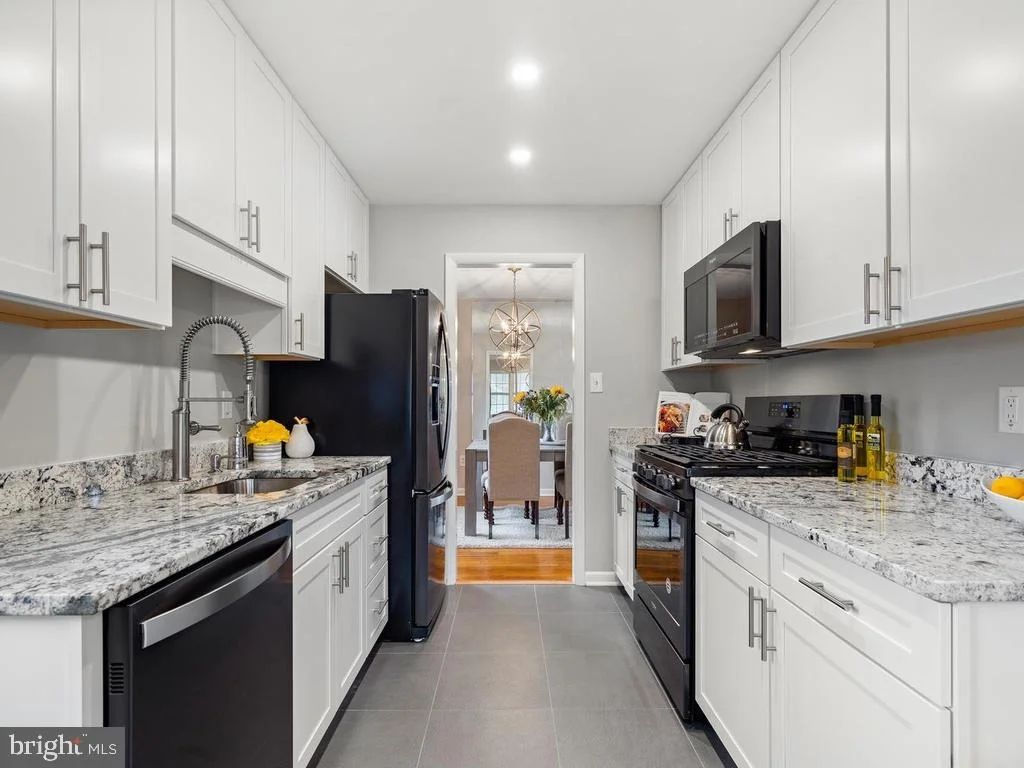 Photo of 13103 COLLINGWOOD TERRACE