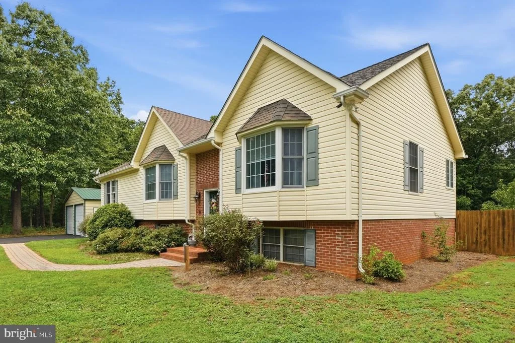 Photo of 25373 JABO LANE