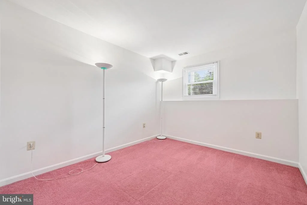 Photo of 902 CLAUSER COURT