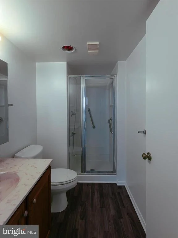 Photo of Unit 31012 at 15115 INTERLACHEN DRIVE