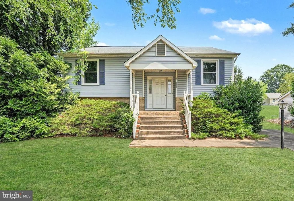 Photo of 10633 BENT TREE DRIVE