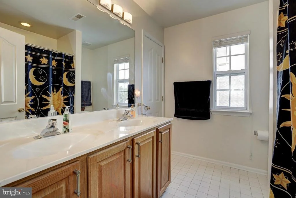 Photo of 4832 BROOM DRIVE