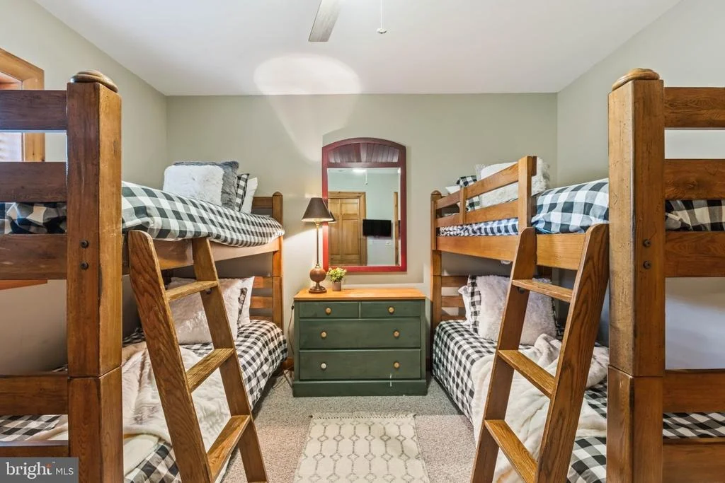 Photo of 206 HIGHLINE DRIVE