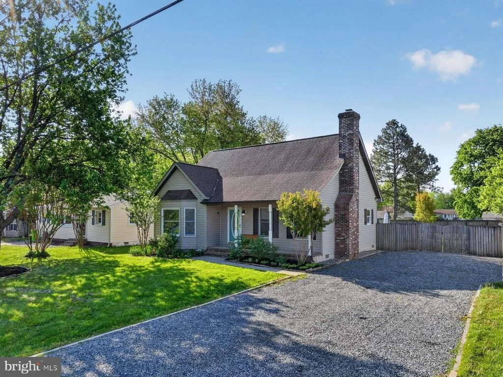 Photo of 1848 HARBOR DRIVE