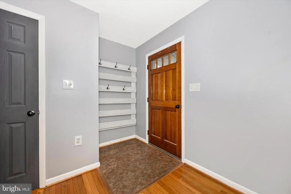 Photo of 3905 SUGARLOAF DRIVE